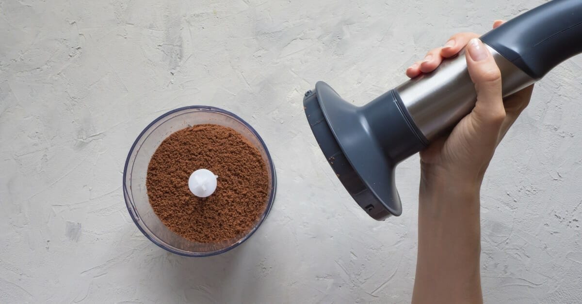 Can You Grind Coffee Beans In A Blender Quick Guide 2023