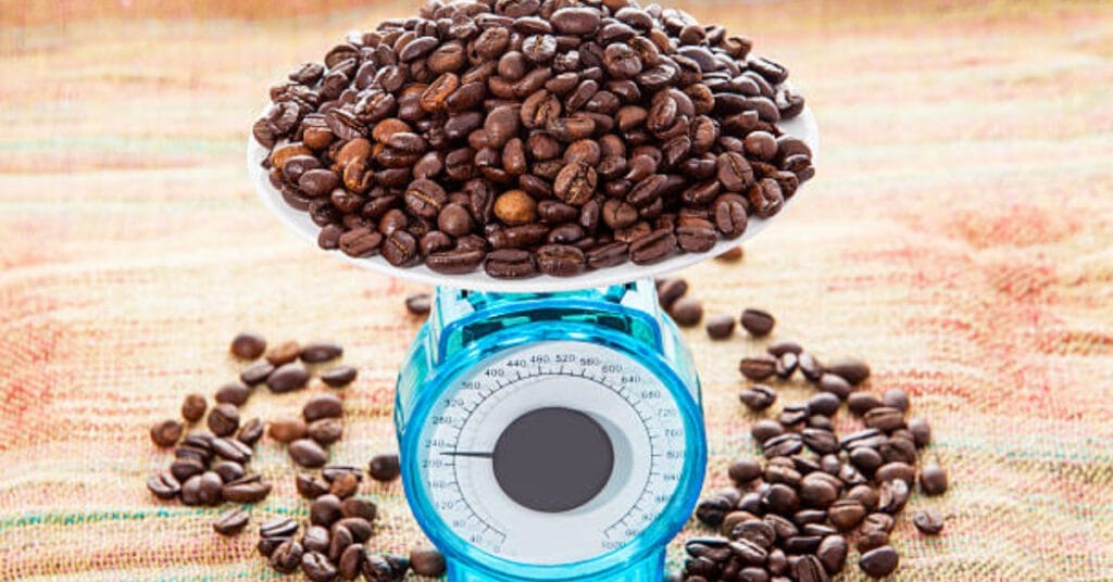 How Much Fat Is In 100 Grams of Coffee?