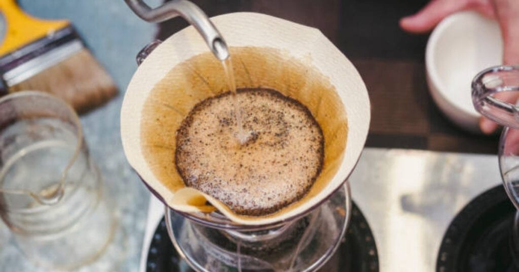 How Much Coffee Grounds to Use for Pour Over