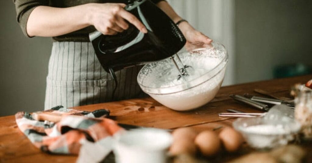 What does Whipped Dalgona Coffee Taste Like?